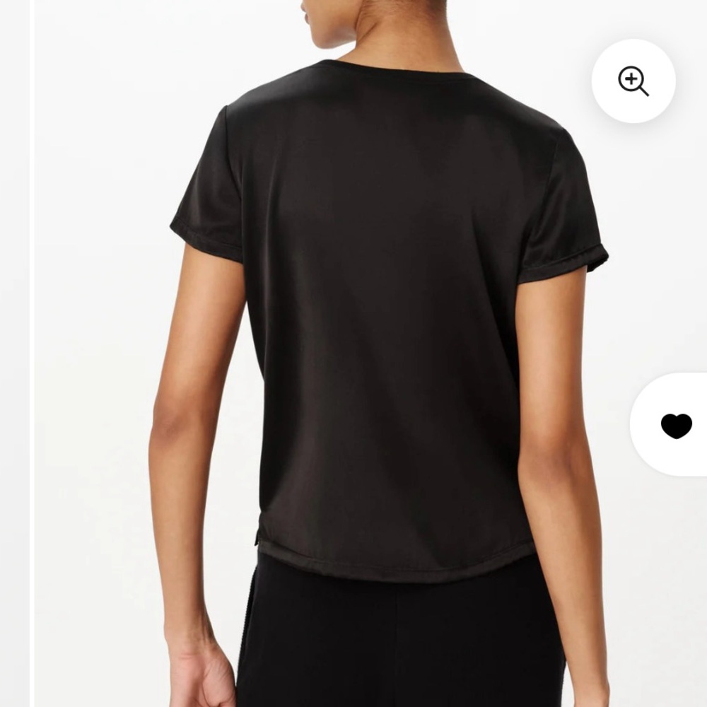 NWT ATM  V-Neck Black Tee size small reg $225 - Picture 4 of 10